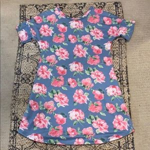 Flowered dress/tunic